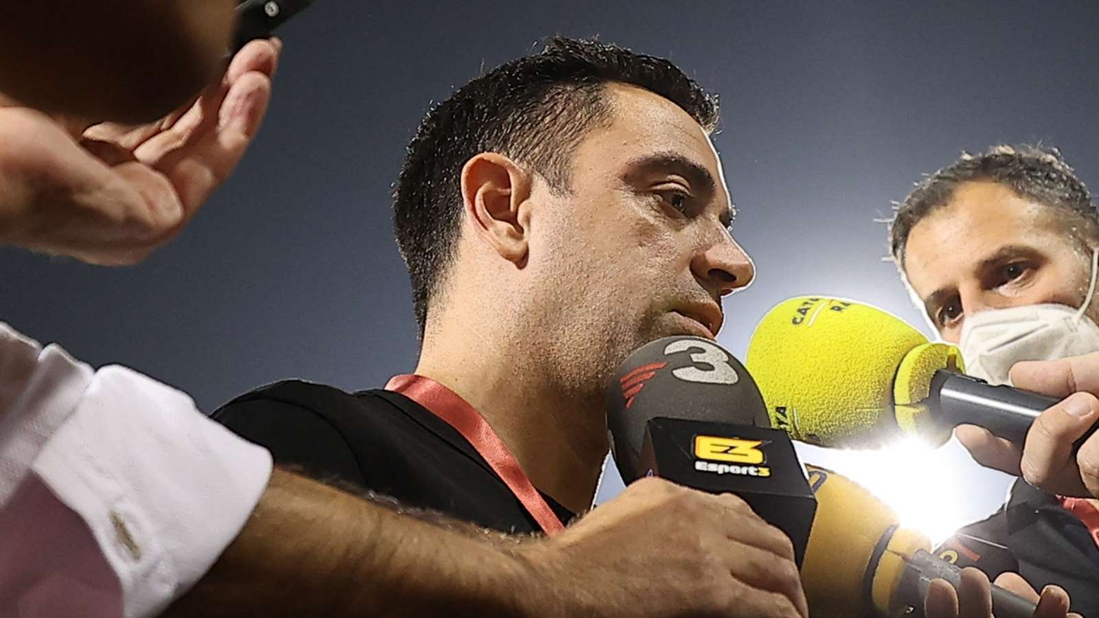 阿诺德分手一个月后迅速找到新欢依旧与绝美女神共度甜蜜时光